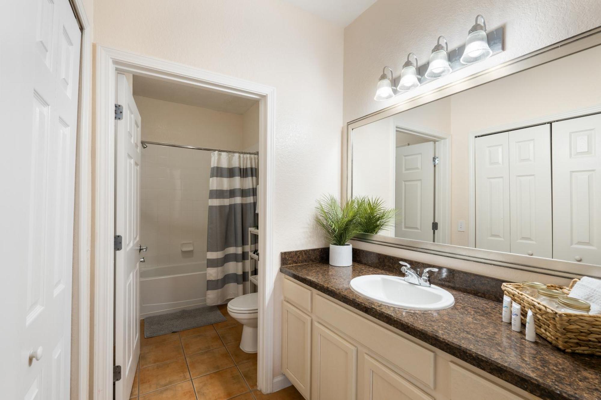 אורלנדו Lovely Grove Condo By Disney & Water Parks מראה חיצוני תמונה
